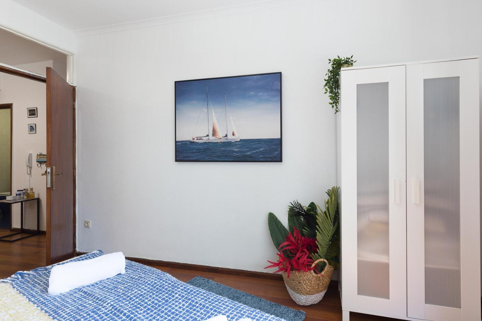 Host Wise - Comfy Bright Flats With Netflix Apartment Porto Room photo