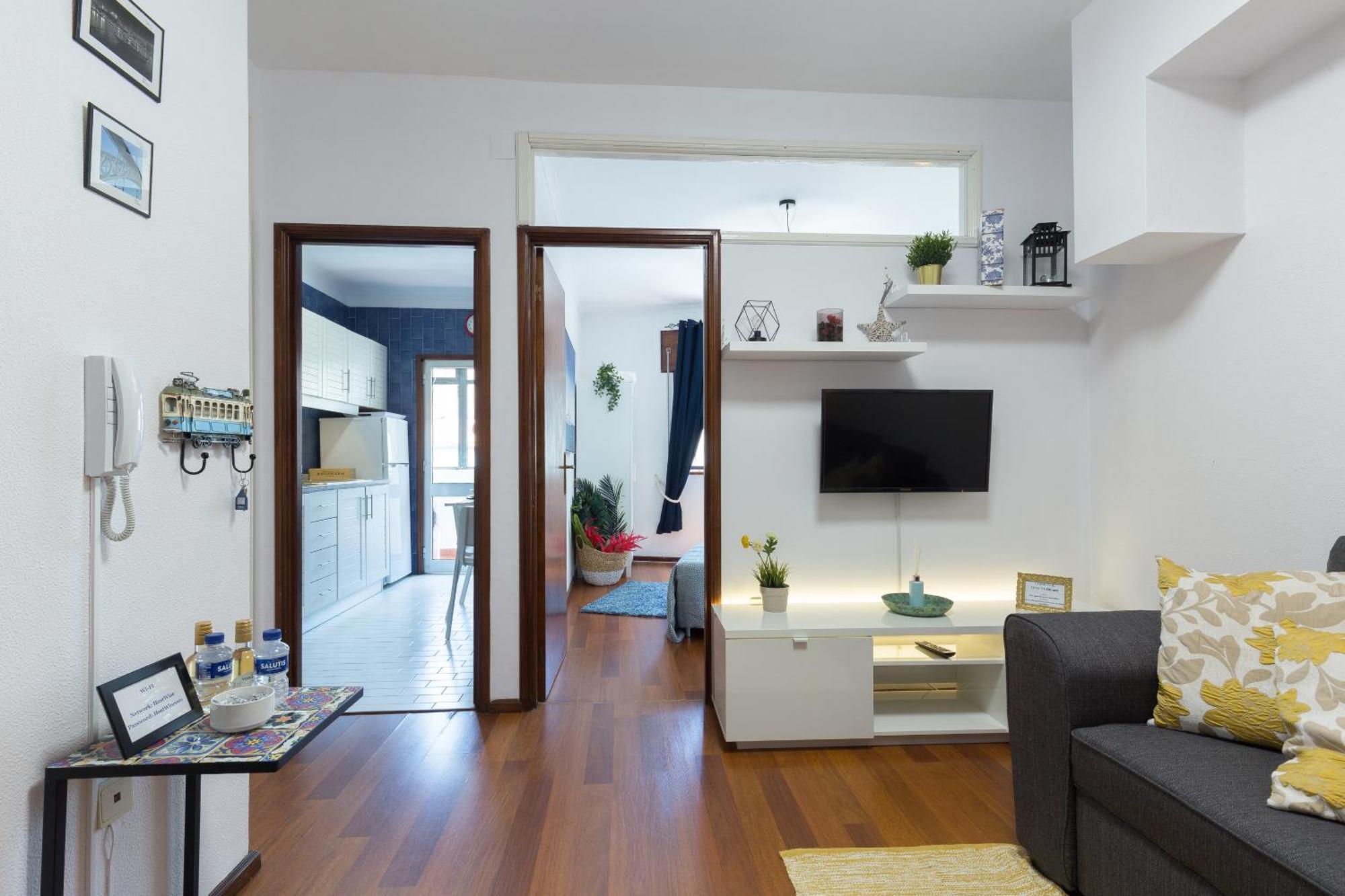 Host Wise - Comfy Bright Flats With Netflix Apartment Porto Room photo